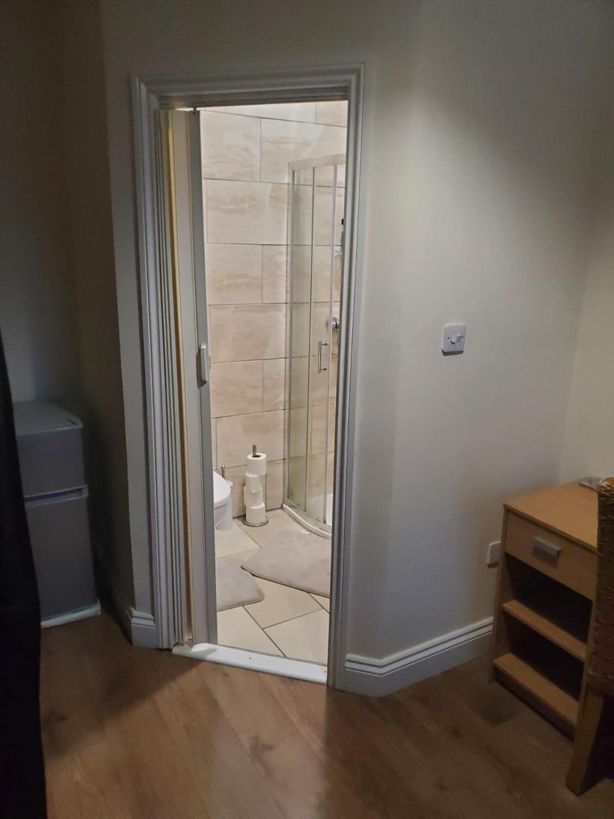 En Suite Bedrooms, Heaton, Newcastle Habitación foto